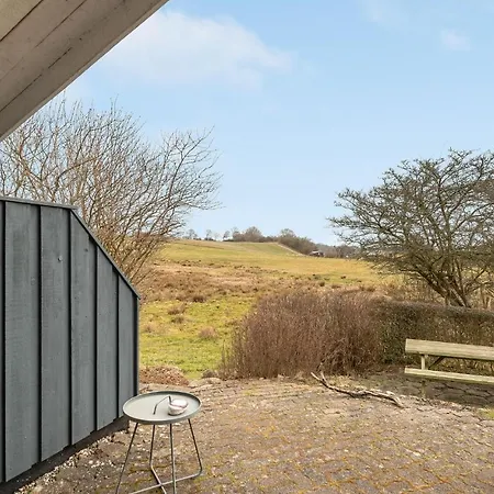 Lovely In With Wifi Holiday home *