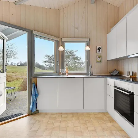 בית נופש Lovely In With Wifi *