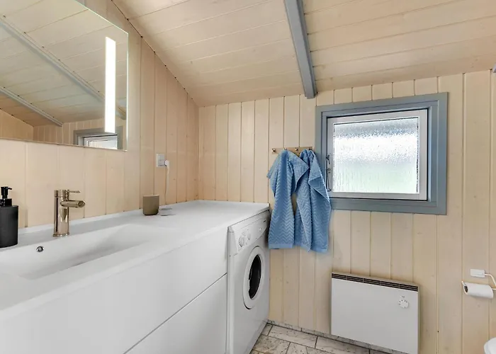 Feriehus Lovely In With Wifi Broager